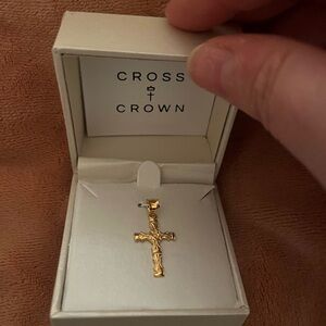 NIB Dainty 14K Gold Cross Pendant – Made in USA